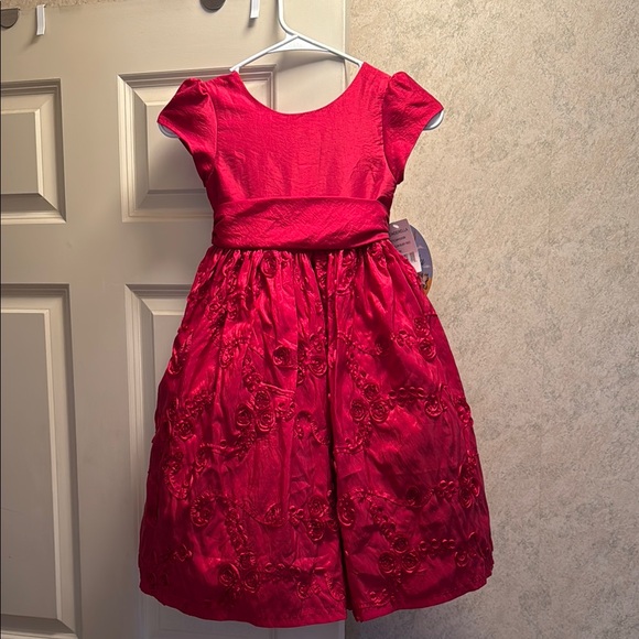 Girls Red Cap-Sleeve Formal Dress - Picture 1 of 6